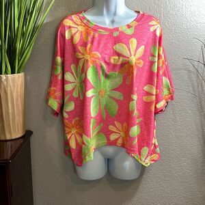 #12 Boutique, Boho oversize printed floral top short sleeve size medium